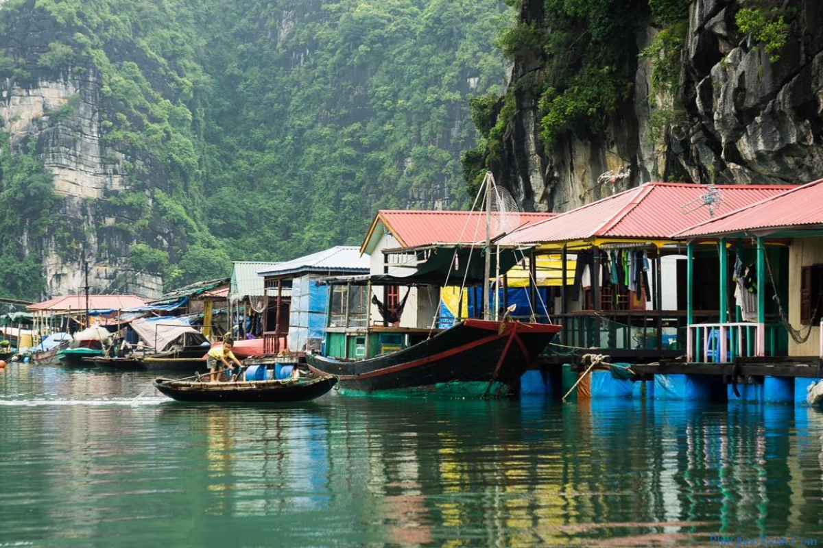 Cua Can Fishing Village