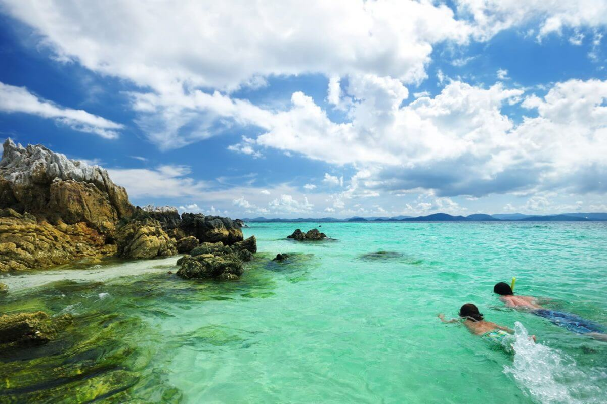 View of pristine beach with turquoise water on Hon Mun Island in Nha Trang