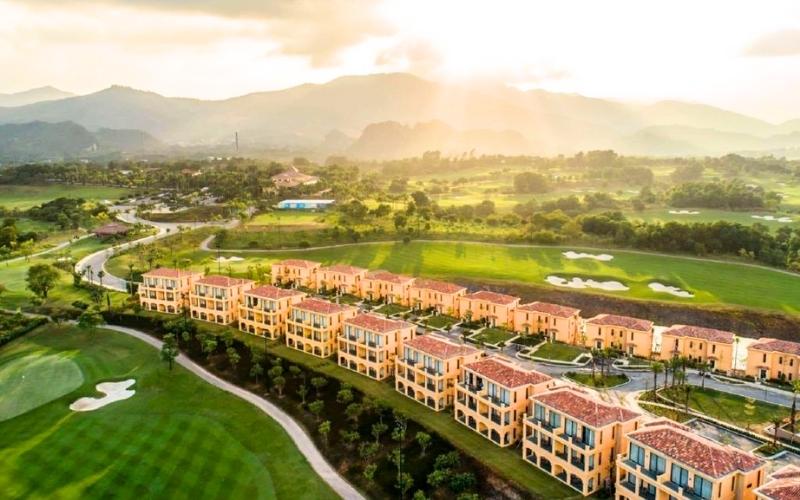 Sky Lake Resort & Golf Club