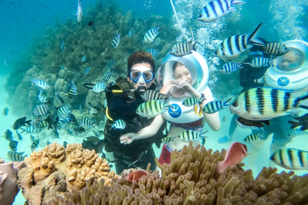 Snorkeling in An Thoi