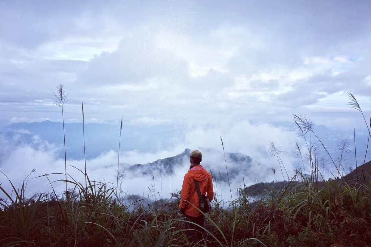 Snow-covered mountains in Ha Giang Loop during December