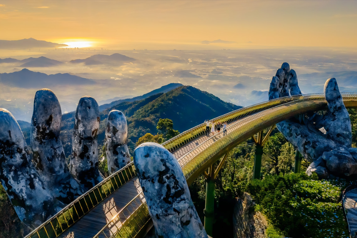 Golden Bridge at Ba Na Hills, Da Nang
