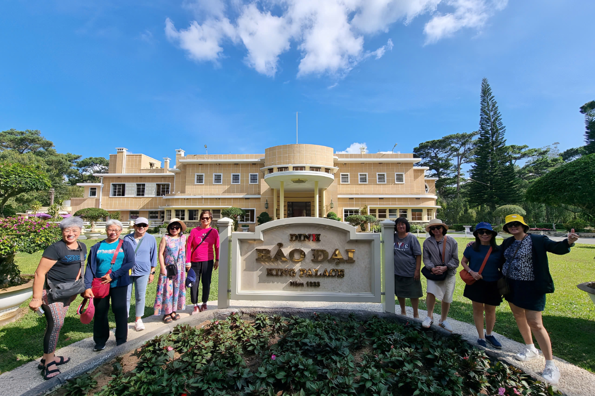 Visitors at Bao Dai Palaces