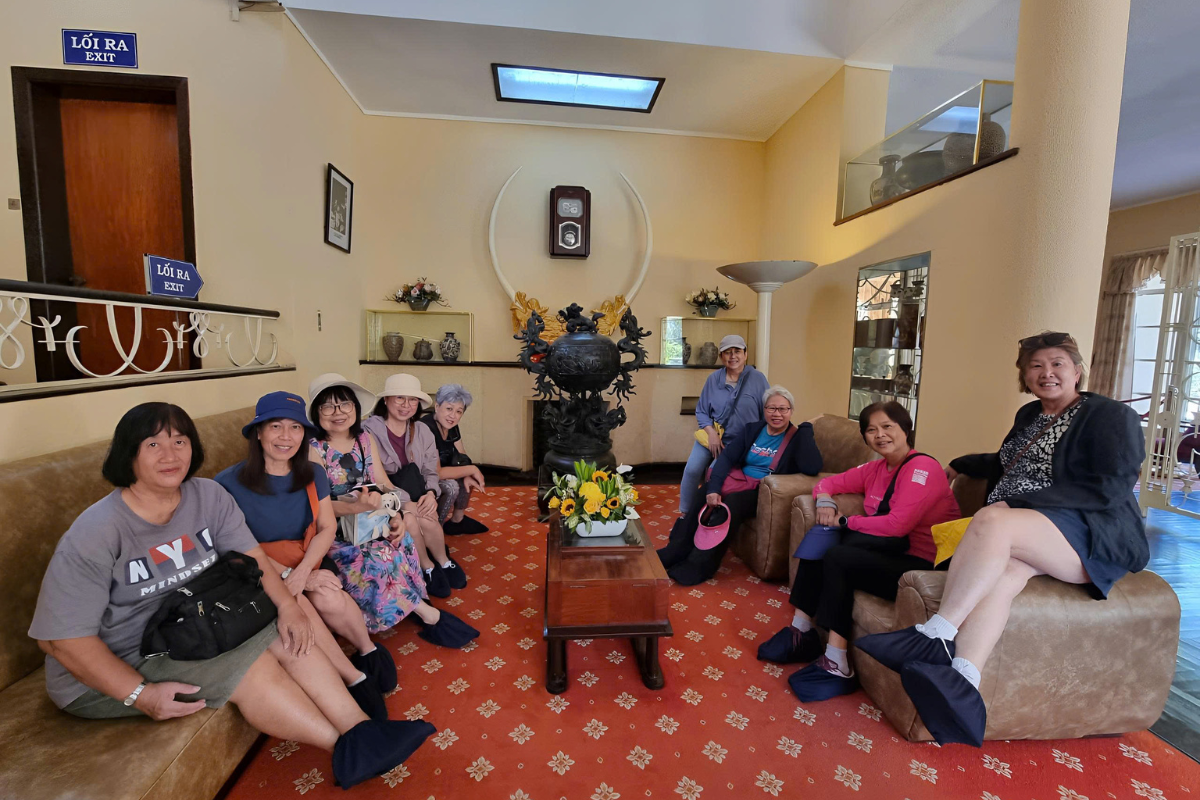 Visitors at Bao Dai Palaces