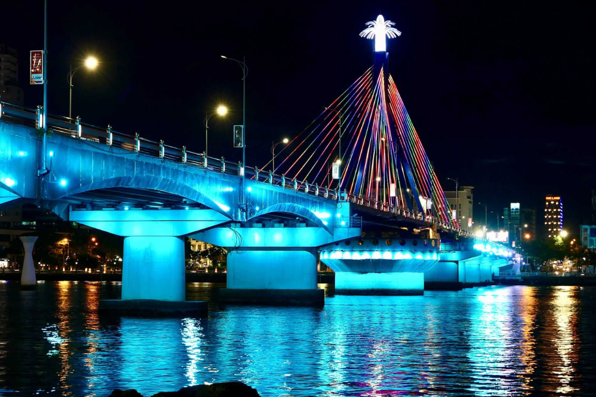Han River Bridge at night in Da Nang, Vietnam