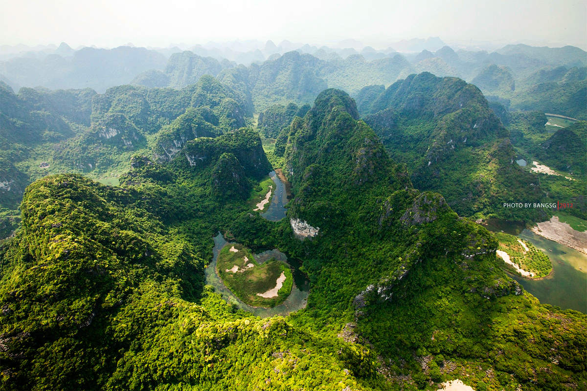 trang an or tam coc - trang an grottoes tour 