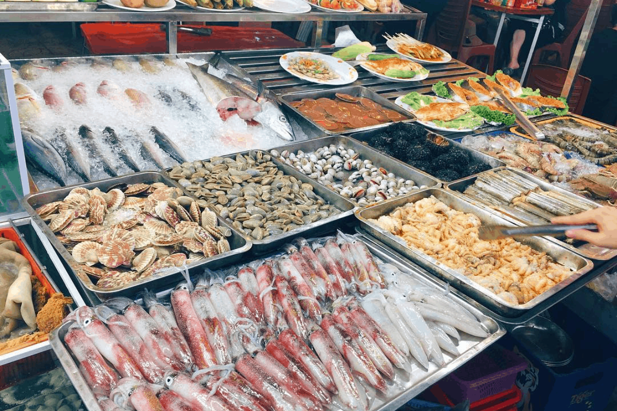 A variety of fresh seafood dishes in Phu Quoc